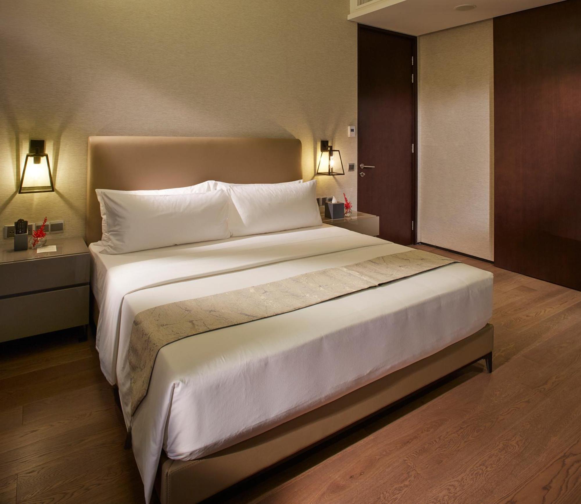 ไอ แอม โฮเทล Hotel Makati City ภายนอก รูปภาพ A bedroom at the hotel