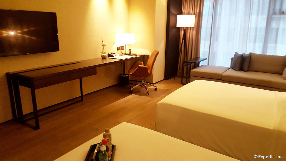 ไอ แอม โฮเทล Hotel Makati City ภายนอก รูปภาพ Deluxe room