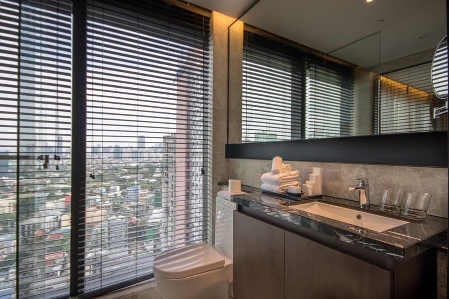 ไอ แอม โฮเทล Hotel Makati City ภายนอก รูปภาพ Venetian blinds